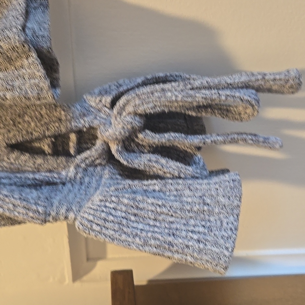 Lucky Brand Heather Gray Knit Top - Picture 7 of 9